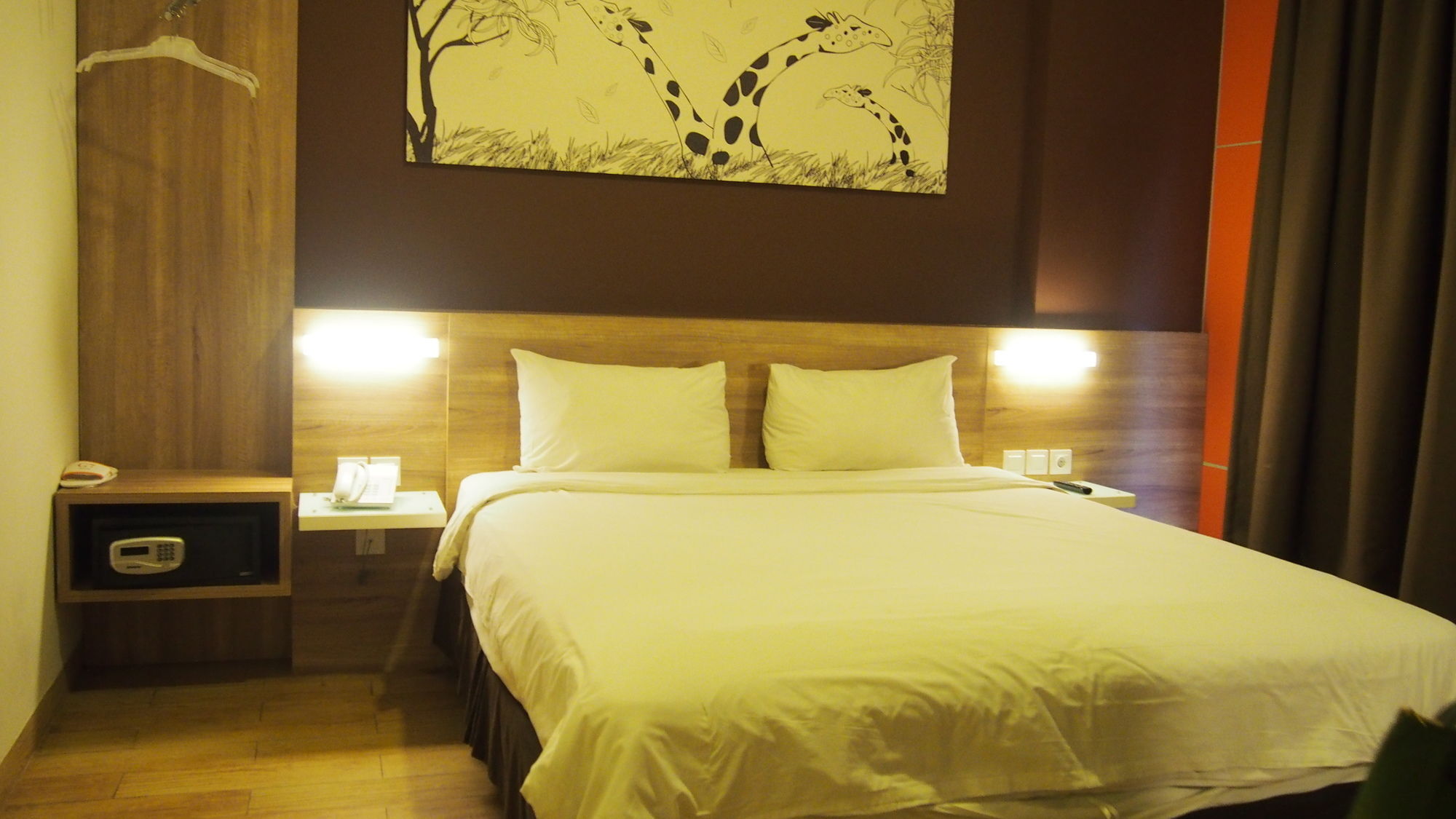 G7 Hotel Джакарта Екстериор снимка